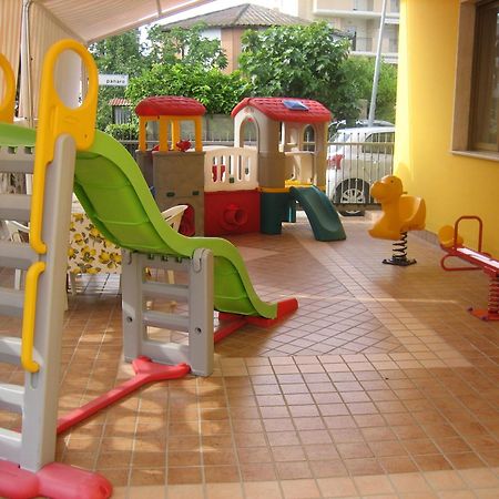 Nelson Hotel Alba Adriatica Dış mekan fotoğraf