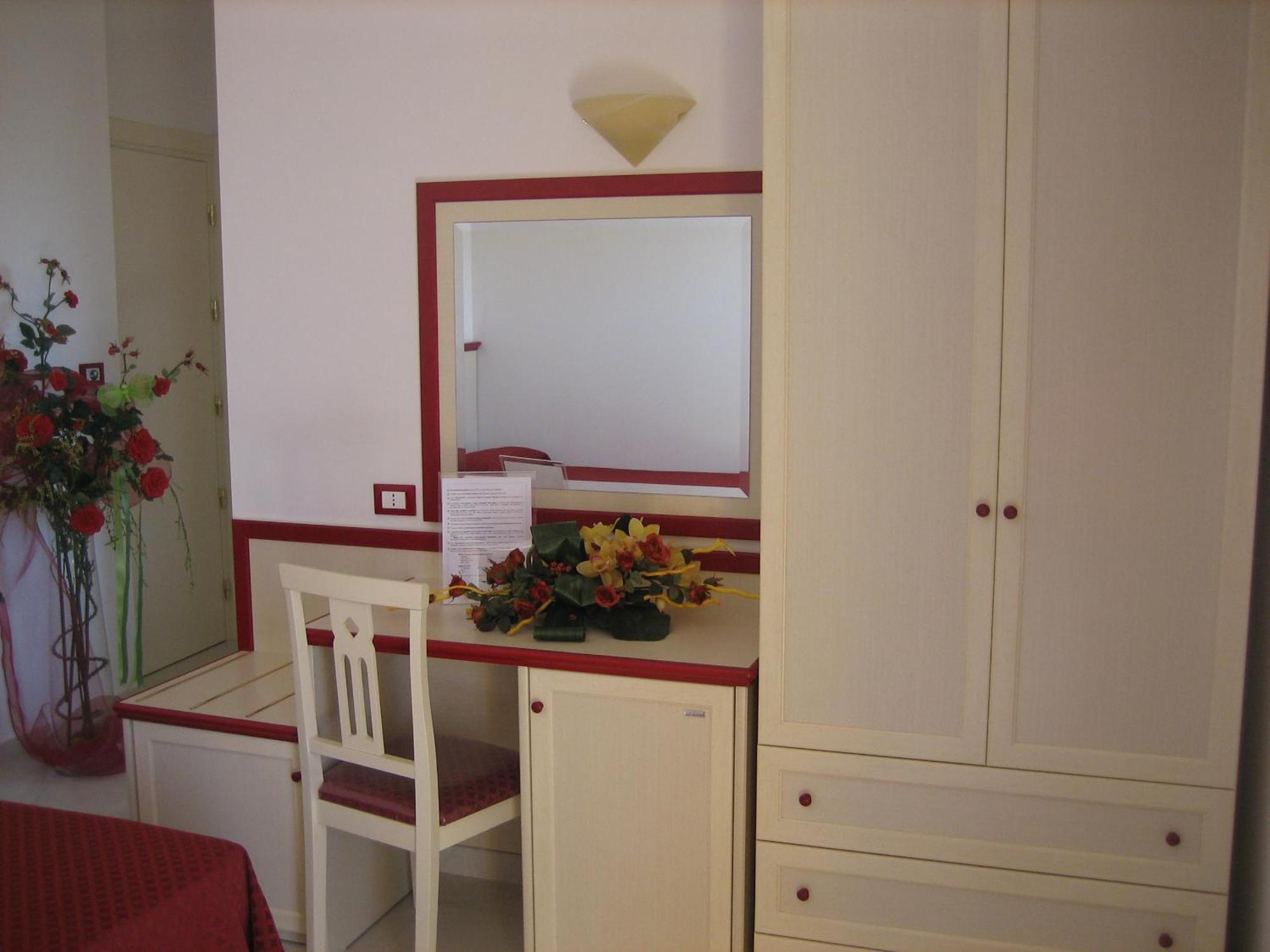 Nelson Hotel Alba Adriatica Dış mekan fotoğraf