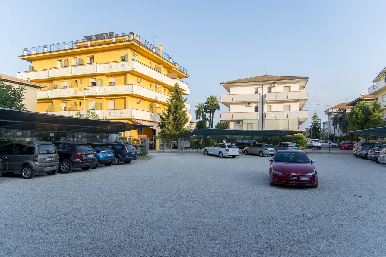Nelson Hotel Alba Adriatica Dış mekan fotoğraf